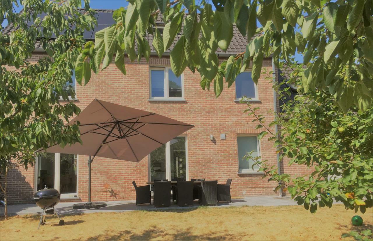 Kipili Spirit House. Villa Nivelles Exterior photo